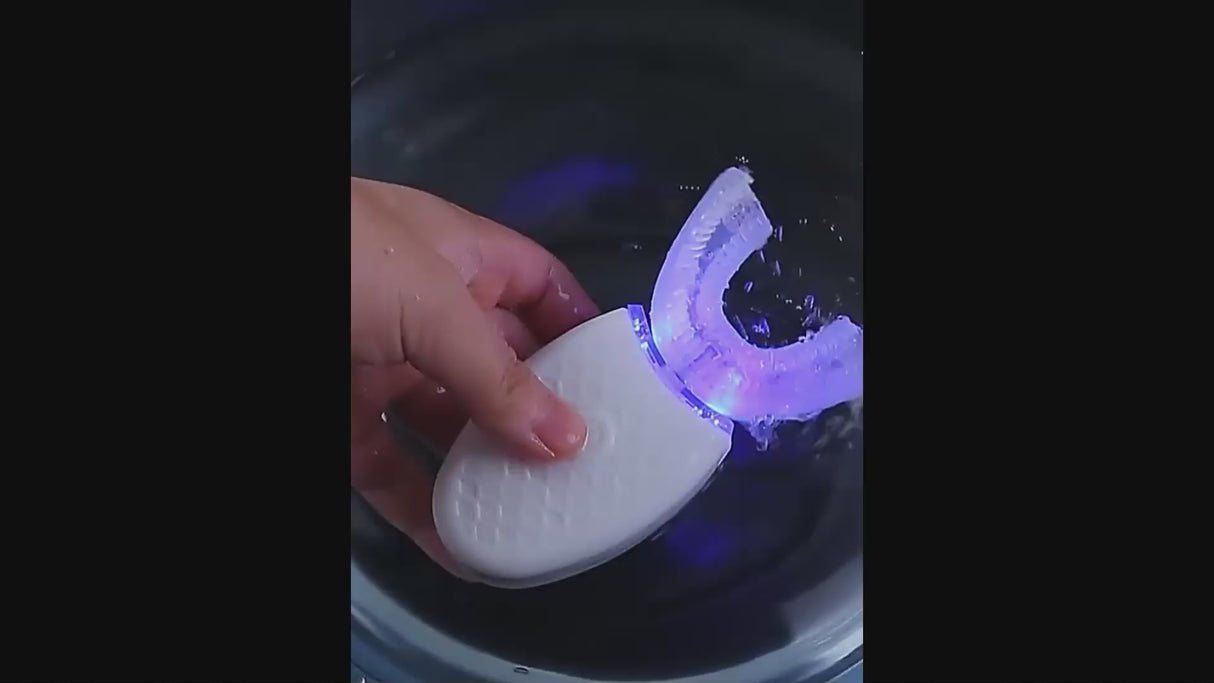 SONIC BLUE LIGHT AUTO BRUSH FROM ORAL-X ™